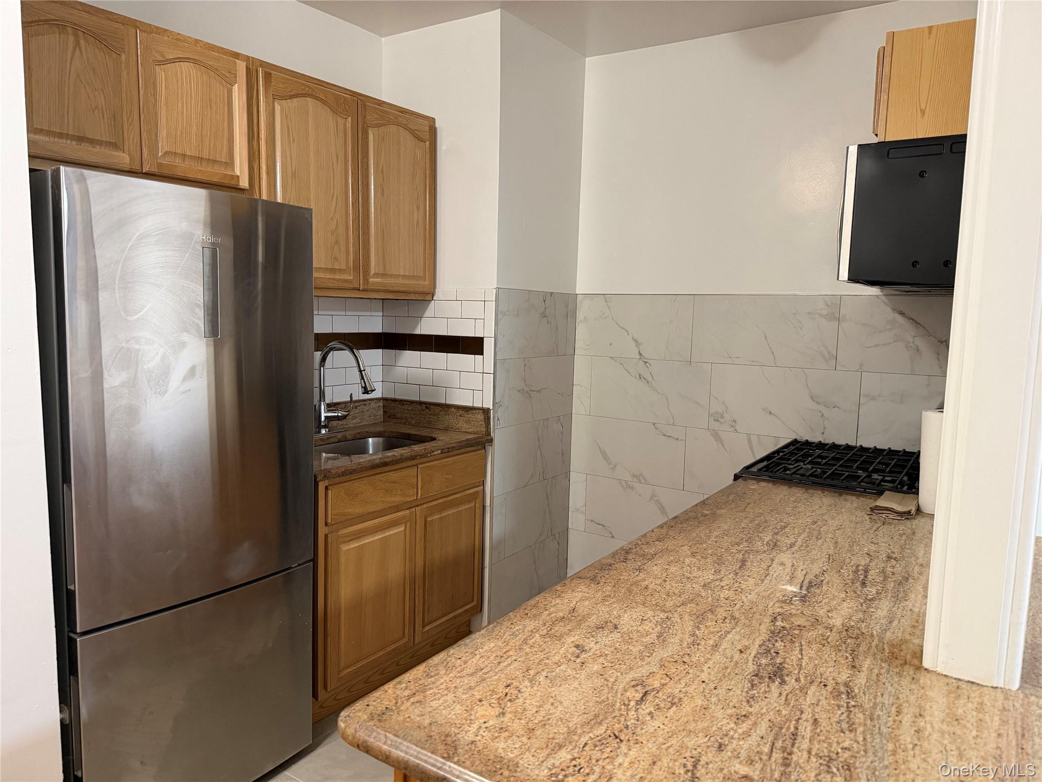 Apartment Faile Bronx, NY 10459, MLS-935639-10