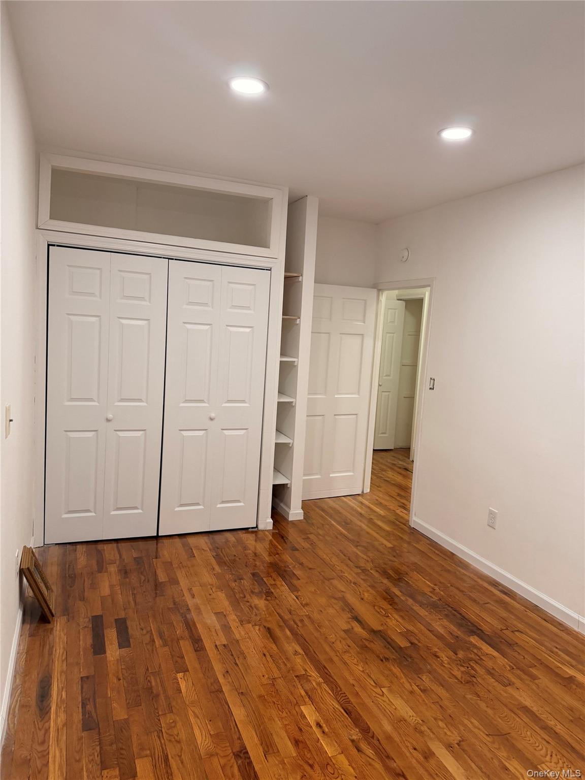 Apartment Faile Bronx, NY 10459, MLS-935639-14