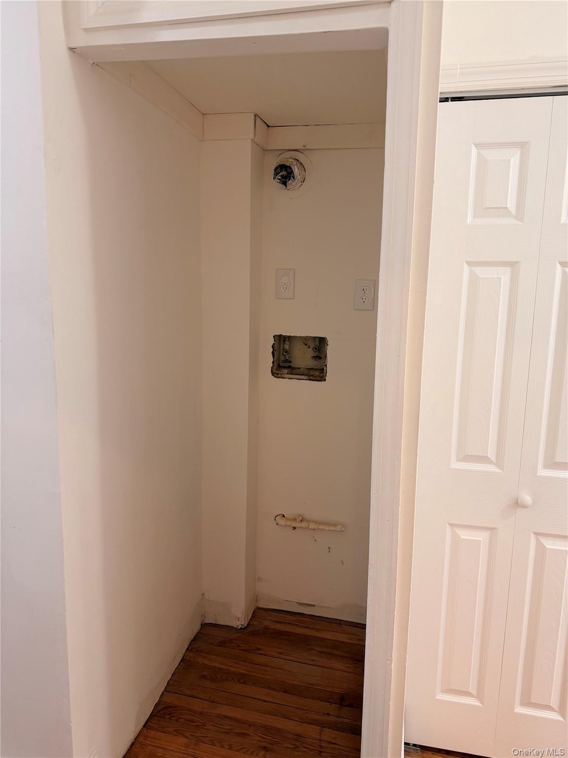 Apartment Faile Bronx, NY 10459, MLS-935639-21