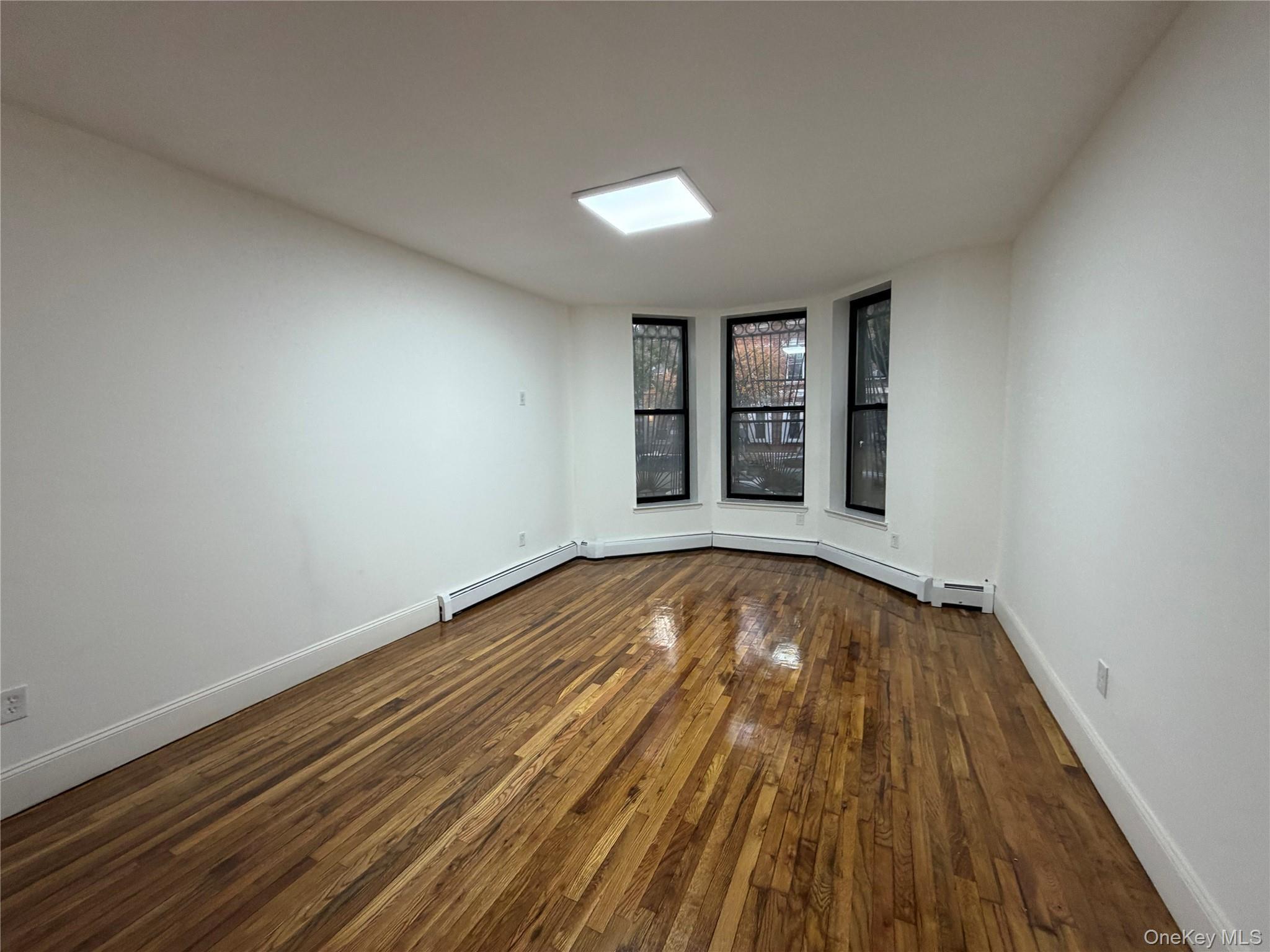 Apartment Faile Bronx, NY 10459, MLS-935639-3
