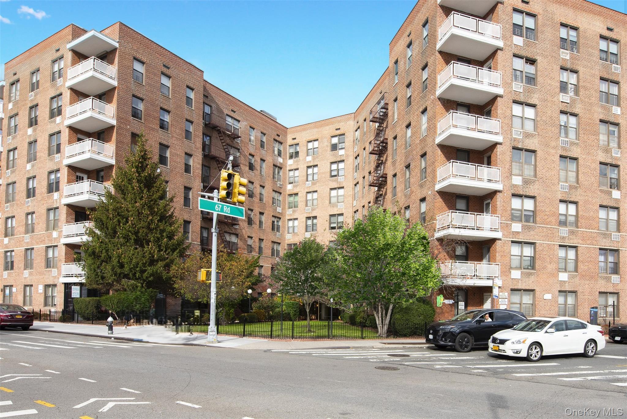 Condo Queens  Queens, NY 11375, MLS-935640-32