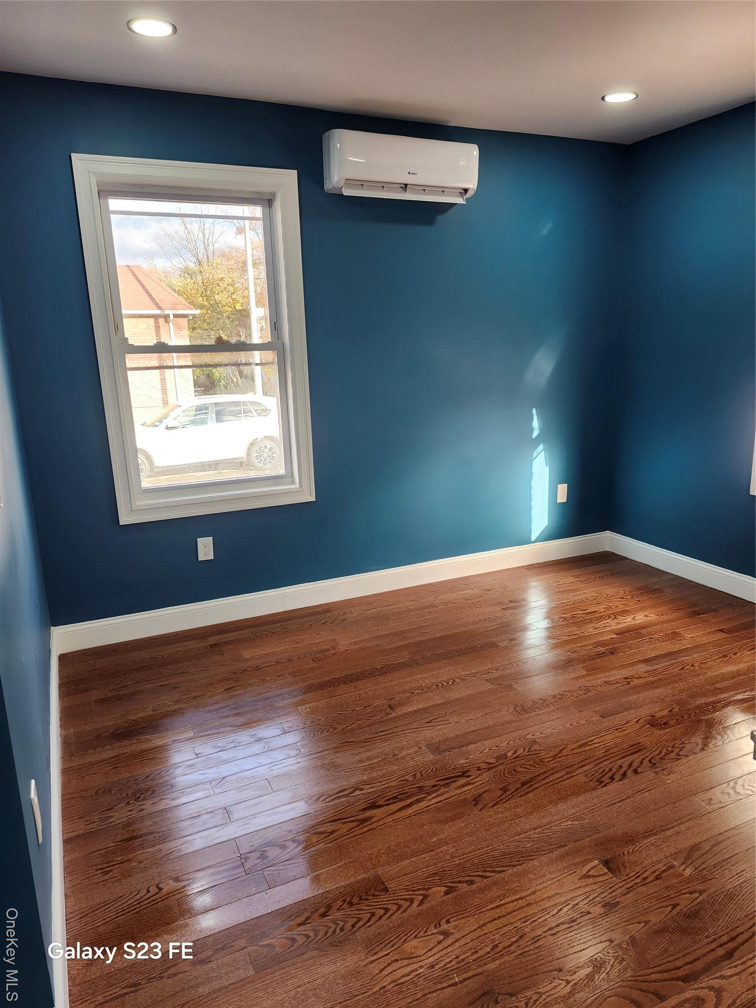 Single Family Foch Queens, NY 11434, MLS-935642-3