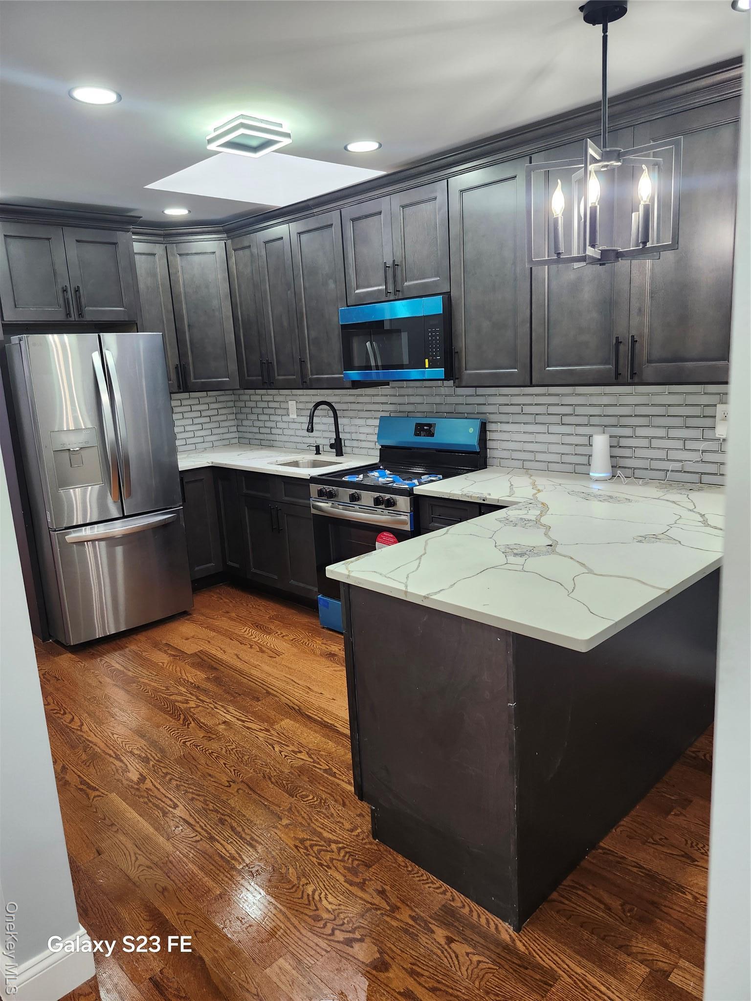 Single Family Foch Queens, NY 11434, MLS-935642-4