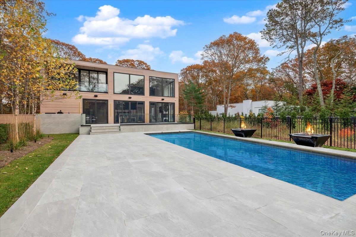Single Family Westwood Road  Suffolk County, NY 11975, MLS-935646-41