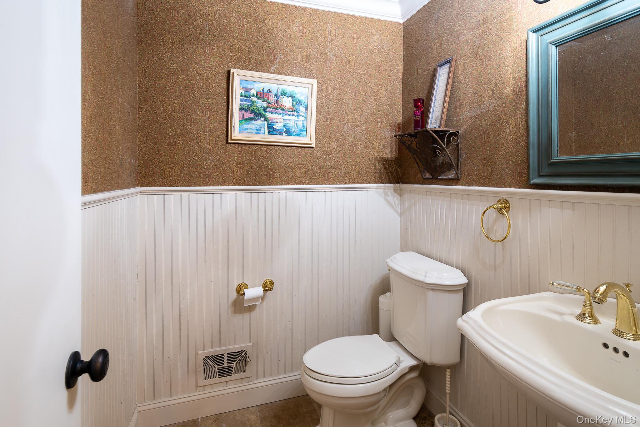 Single Family Edgepark  Westchester County, NY 10603, MLS-935685-13