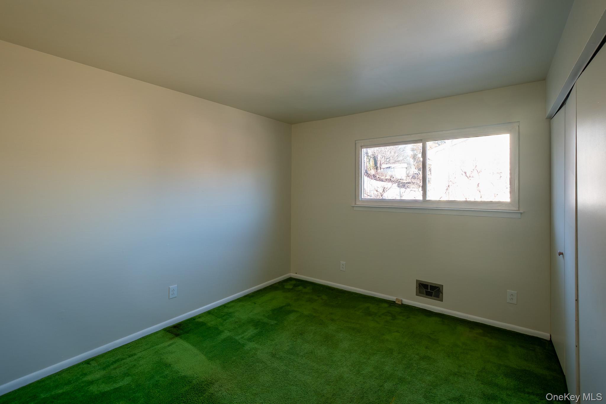 Single Family Edgepark  Westchester County, NY 10603, MLS-935685-20
