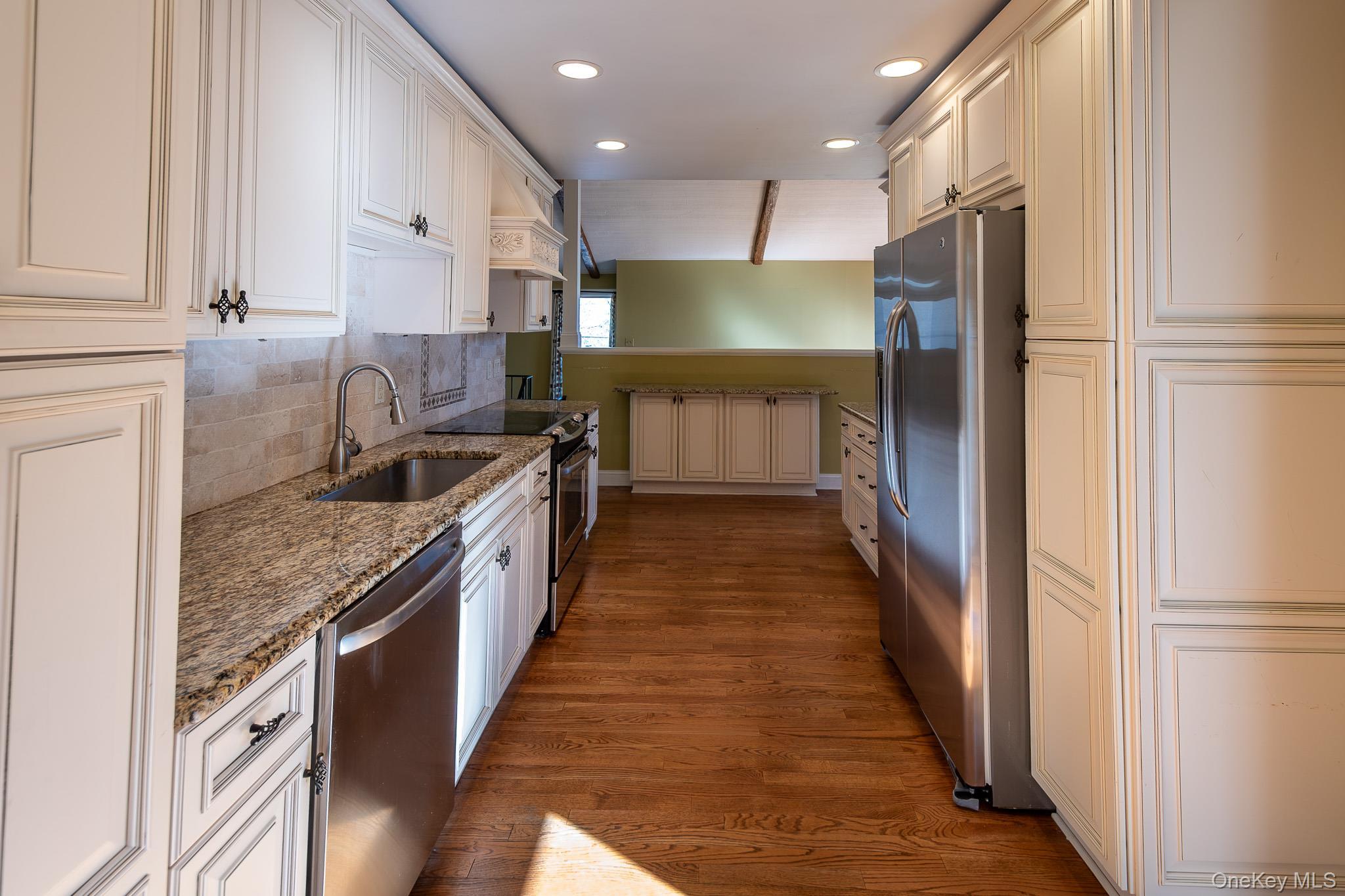 Single Family Edgepark  Westchester County, NY 10603, MLS-935685-6