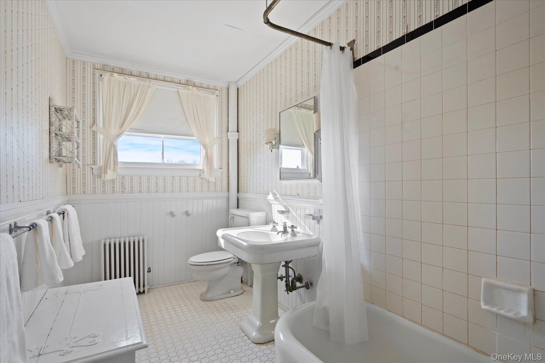 Single Family Shinnecock Road  Suffolk County, NY 11959, MLS-935687-37