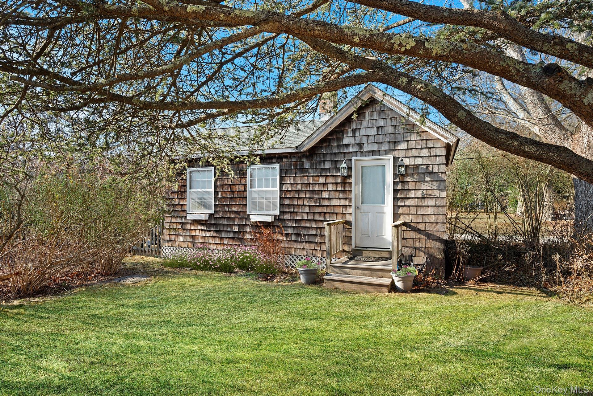 Single Family Shinnecock Road  Suffolk County, NY 11959, MLS-935687-9
