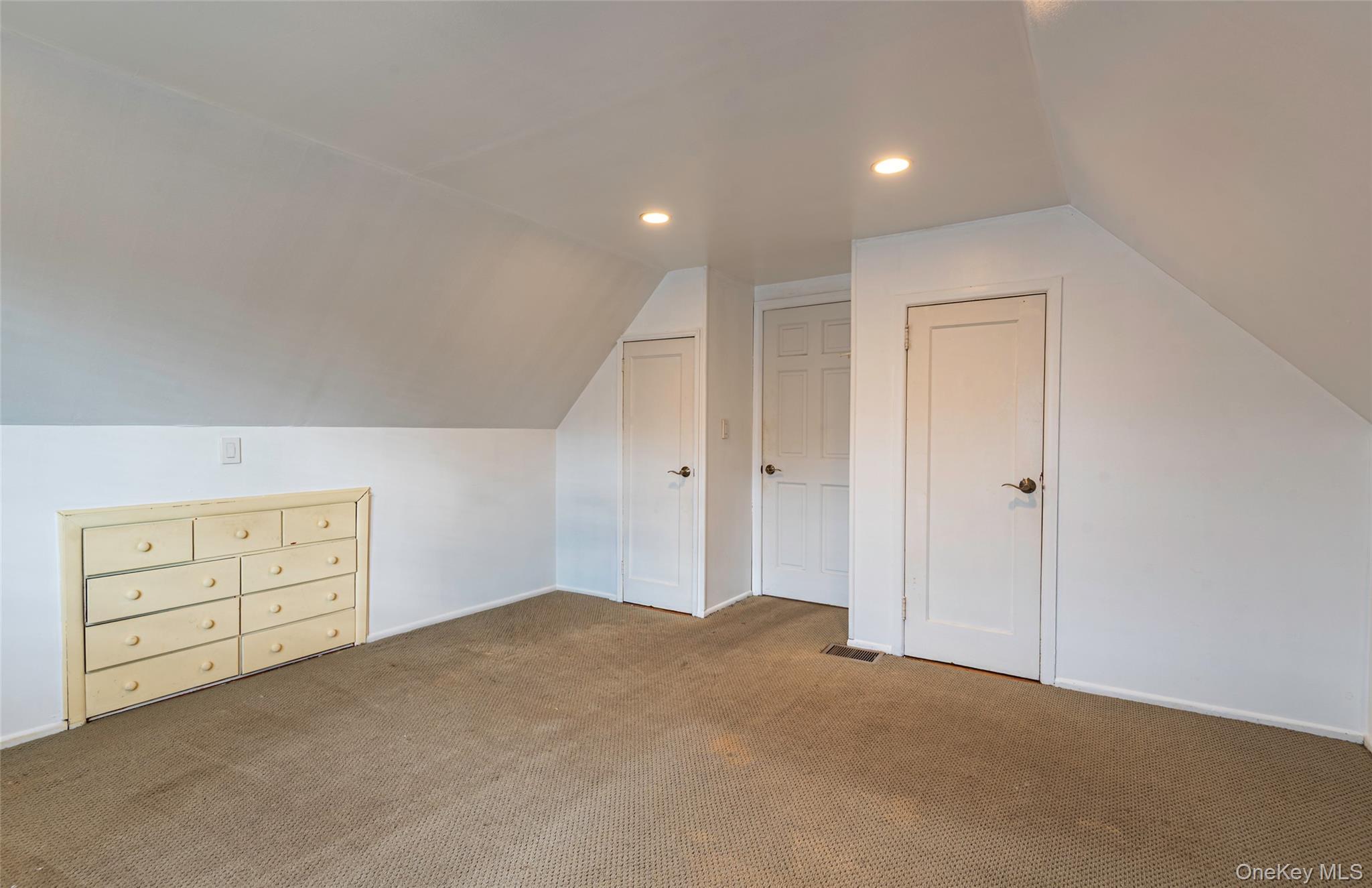 Single Family 271st  Queens, NY 11040, MLS-935704-21