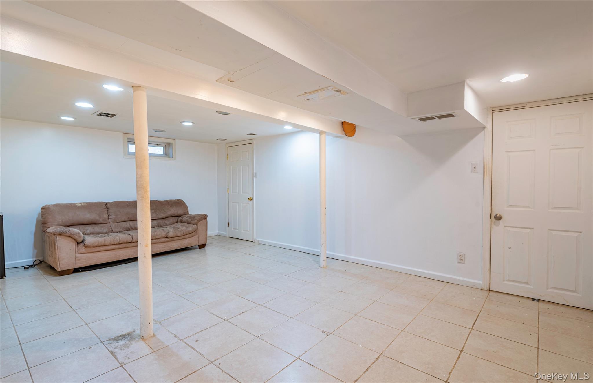 Single Family 271st  Queens, NY 11040, MLS-935704-23