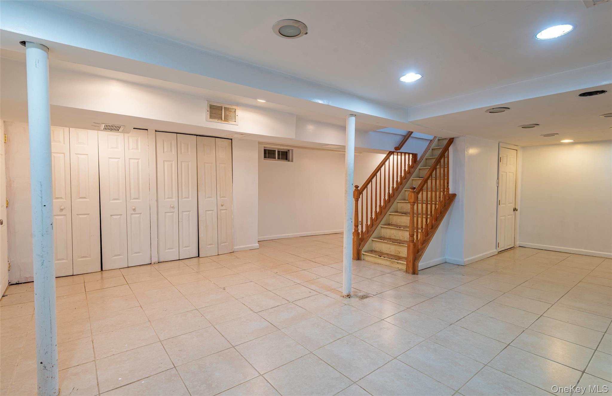 Single Family 271st  Queens, NY 11040, MLS-935704-24