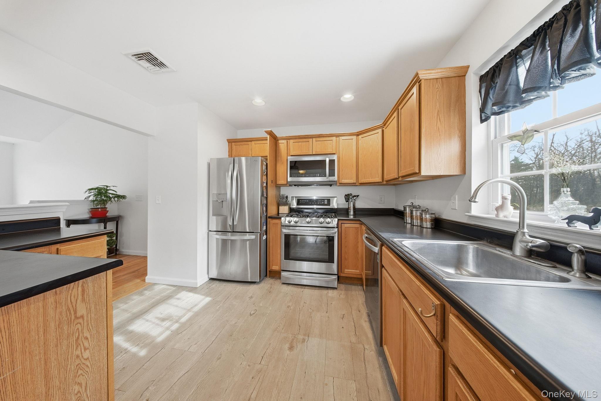 Single Family Hoeppner  Sullivan County, NY 12790, MLS-935713-15