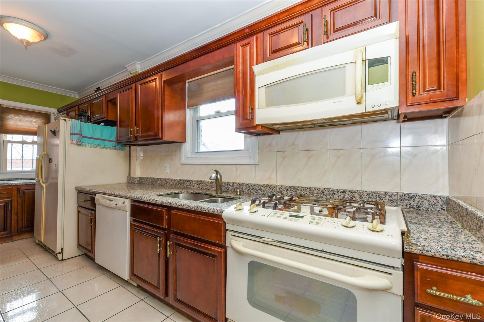 Single Family 172nd Queens, NY 11432, MLS-935717-16