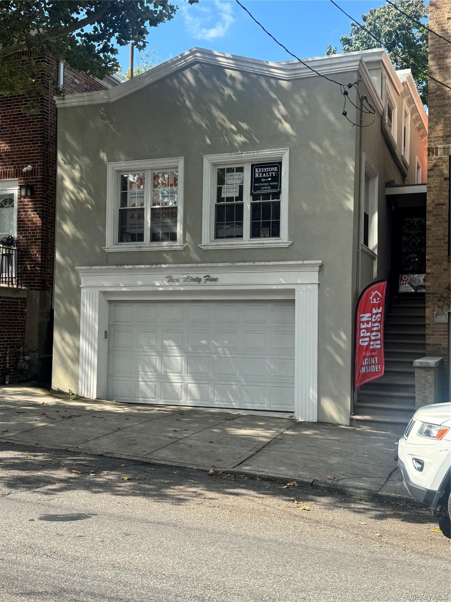 Single Family E 235th Street Bronx, NY 10470, MLS-935718-21