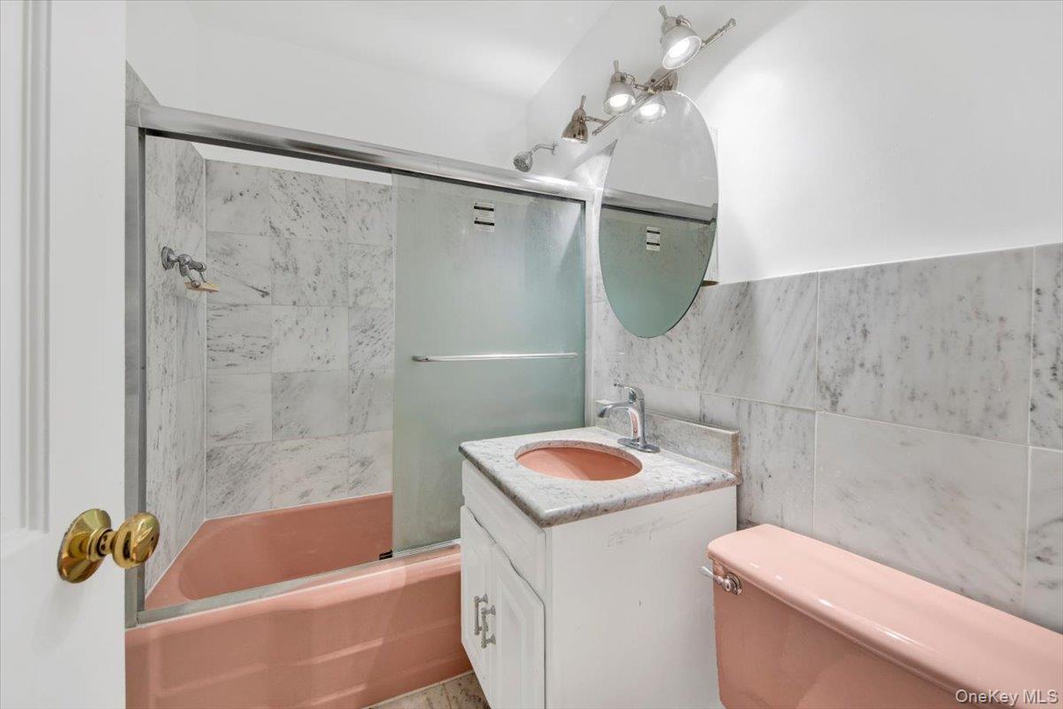 Single Family Buttrick  Bronx, NY 10465, MLS-935723-10