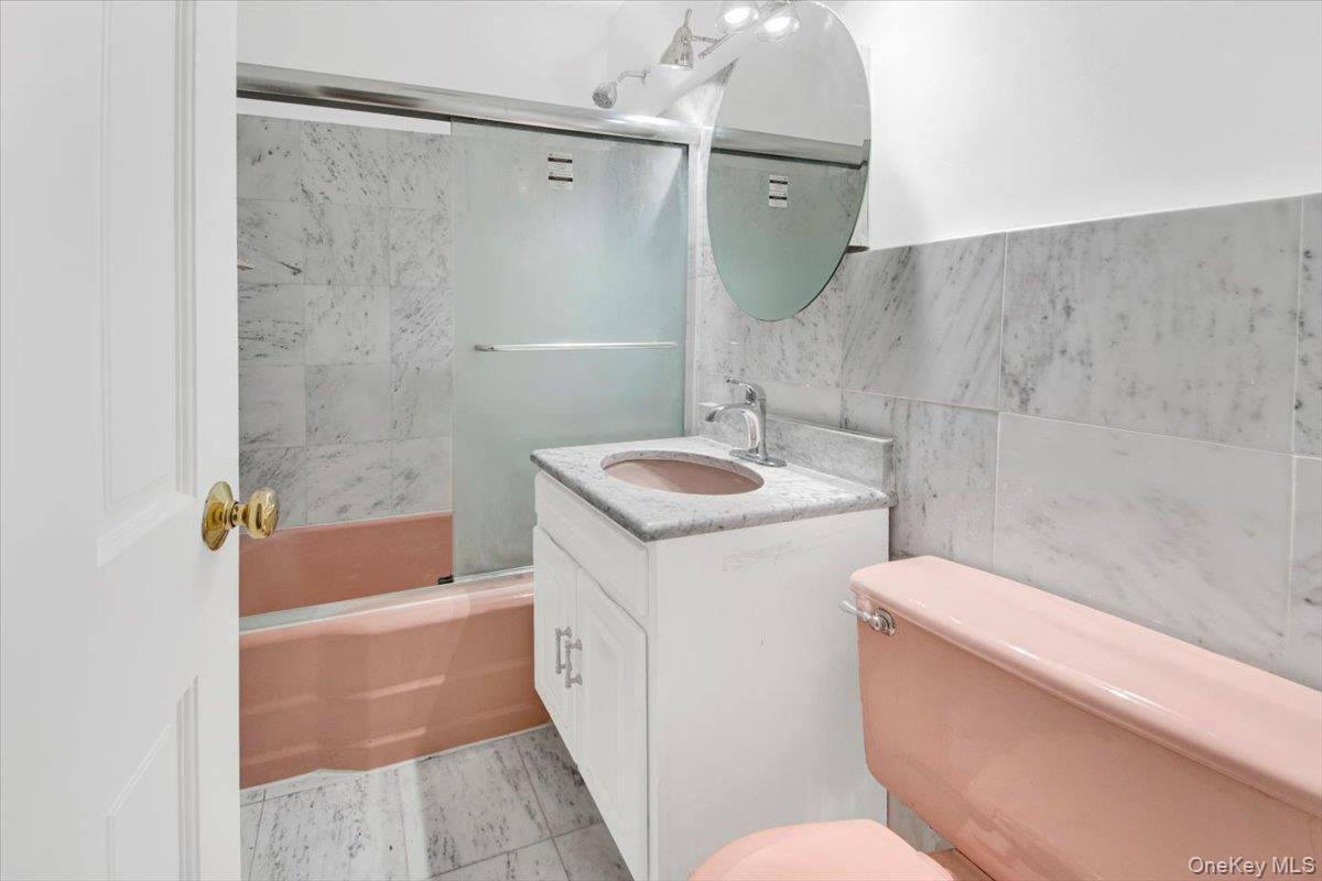 Single Family Buttrick  Bronx, NY 10465, MLS-935723-11