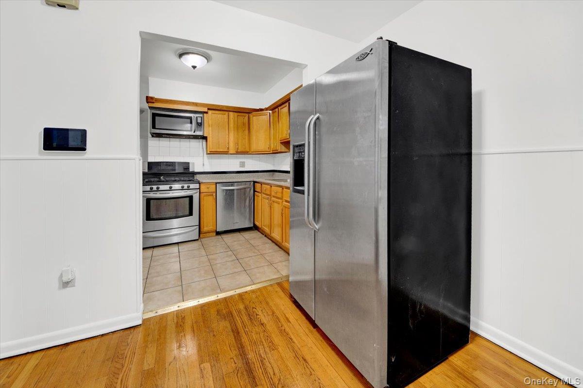 Single Family Buttrick  Bronx, NY 10465, MLS-935723-3