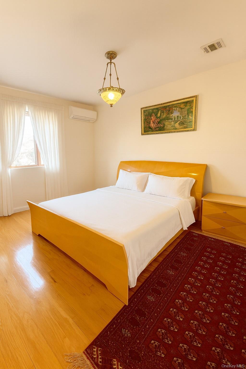 Single Family Jewel Queens, NY 11367, MLS-935771-10