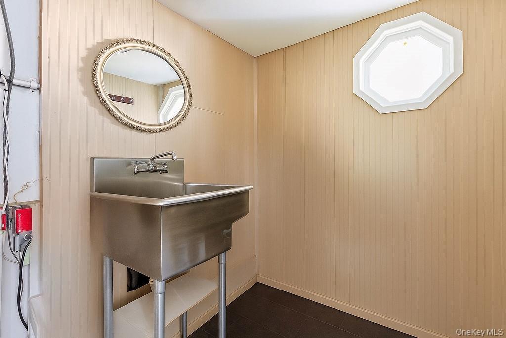 Single Family 84th  Queens, NY 11414, MLS-935783-20