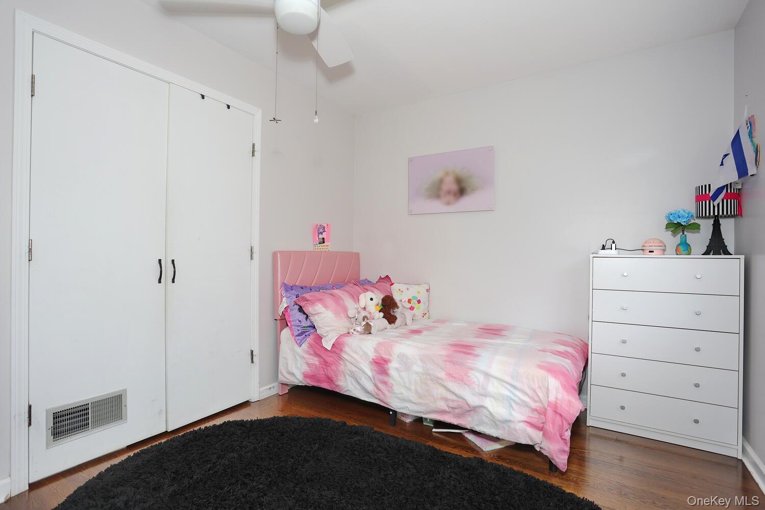 Single Family Augur Rockland County, NY 10901, MLS-935786-17