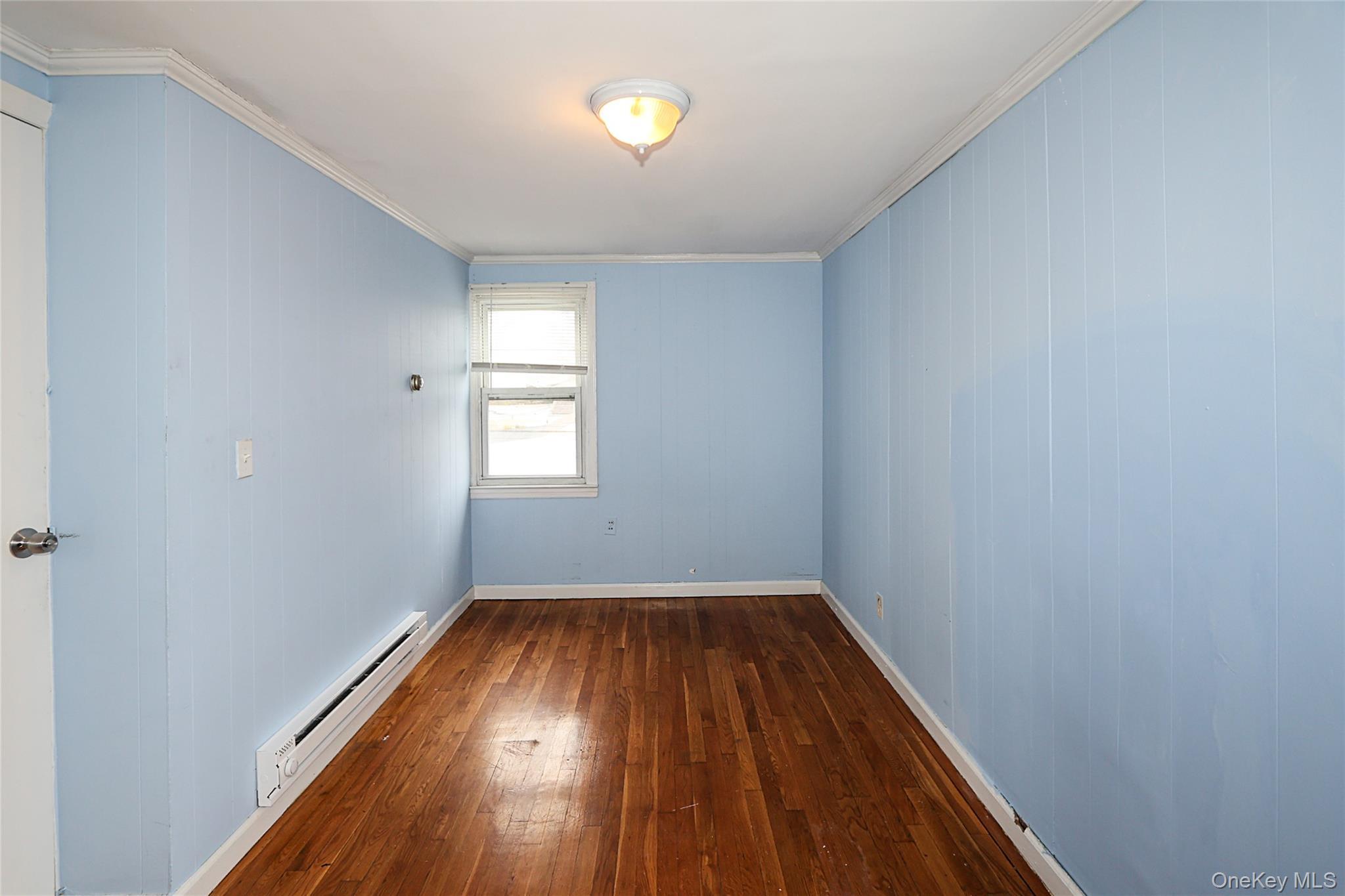 Single Family East Nassau County, NY 11542, MLS-935788-25