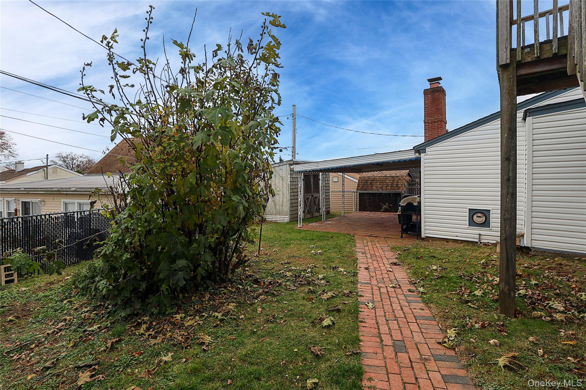 Single Family East Nassau County, NY 11542, MLS-935788-28