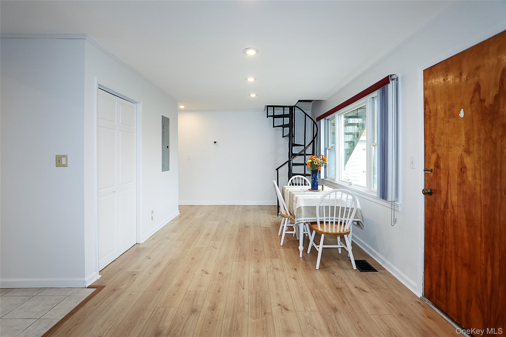 Single Family East Nassau County, NY 11542, MLS-935788-5