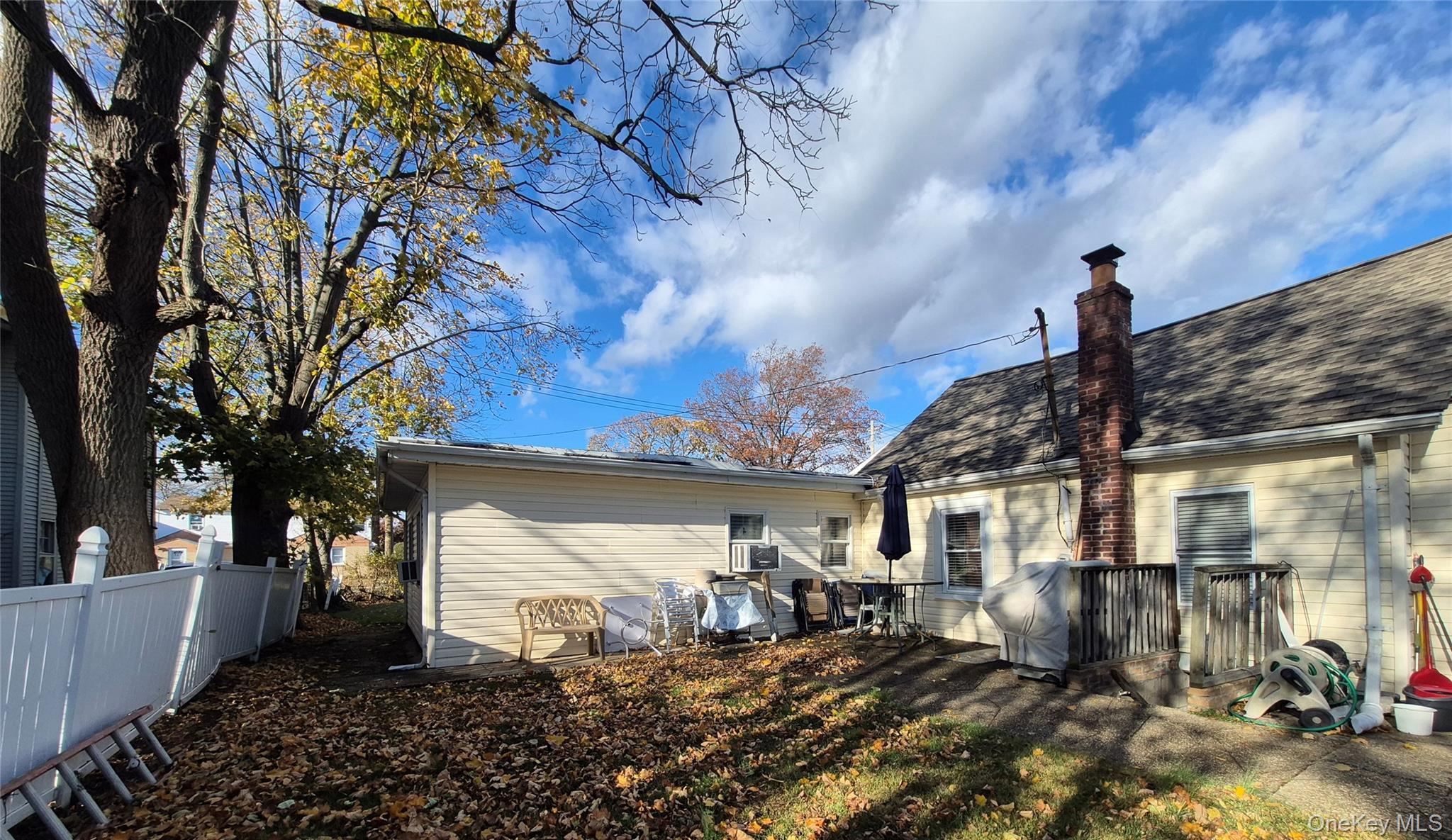 Single Family Argyle Nassau County, NY 11553, MLS-935791-23