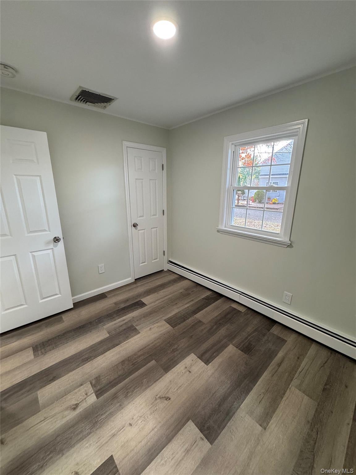 Single Family Grace Suffolk County, NY 11741, MLS-935796-10