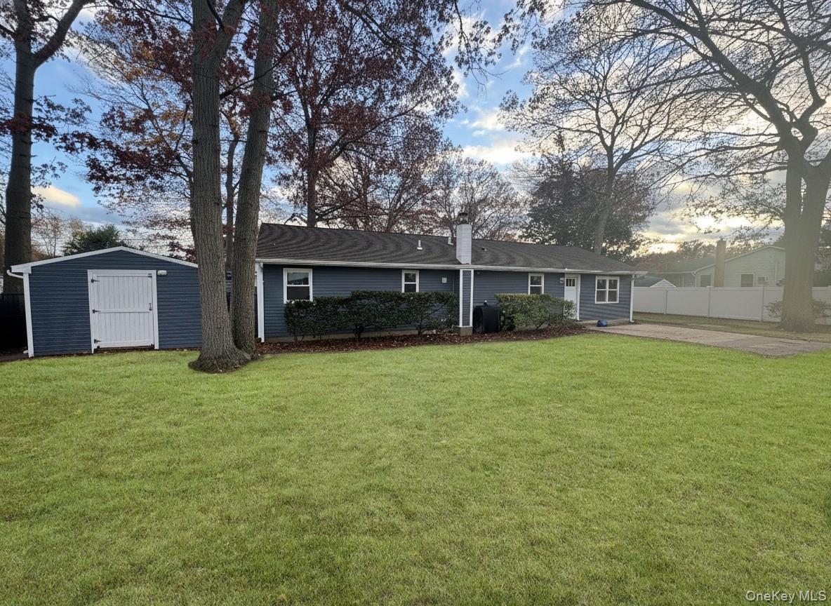 Single Family Grace Suffolk County, NY 11741, MLS-935796-18