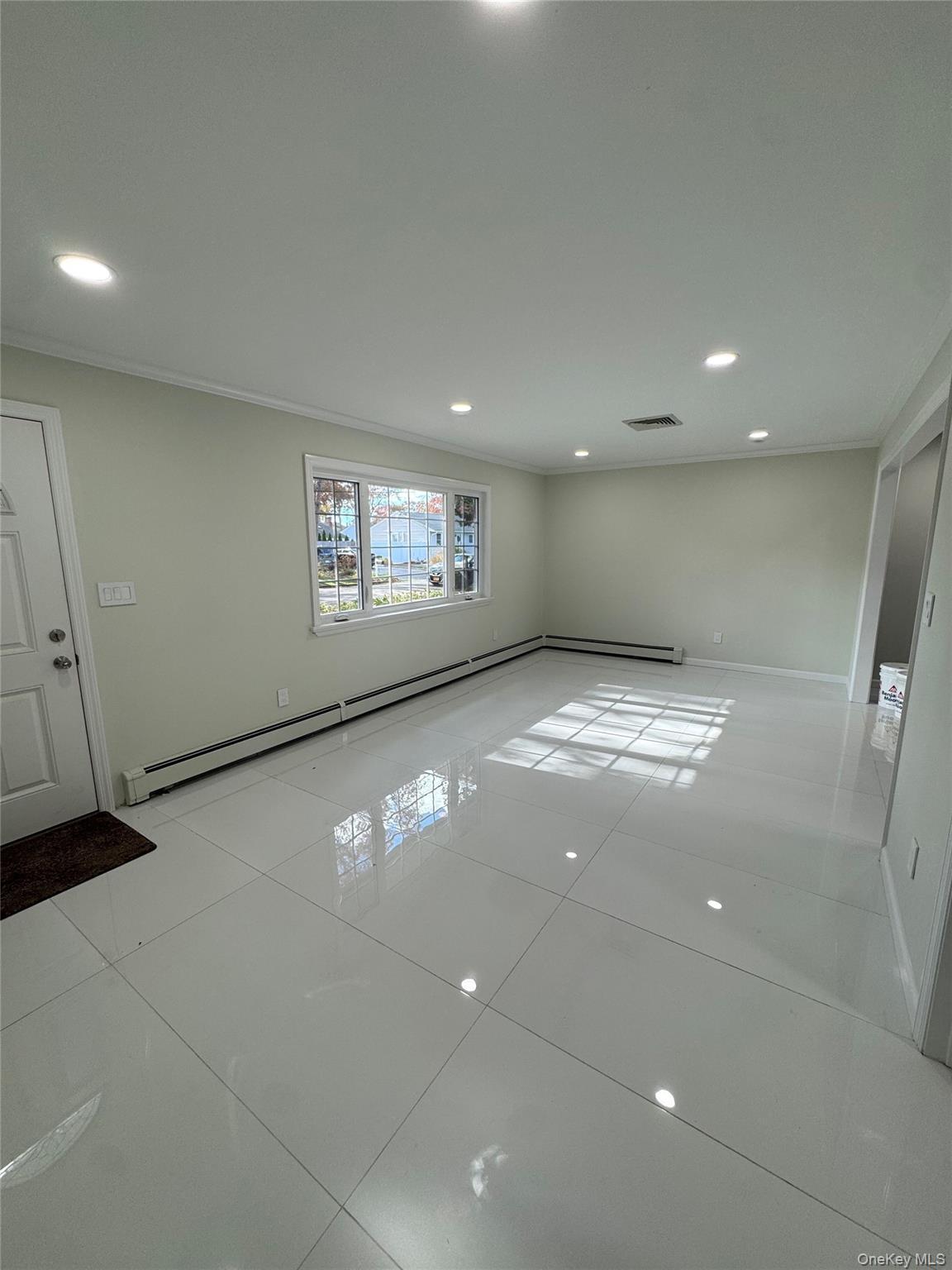 Single Family Grace Suffolk County, NY 11741, MLS-935796-5