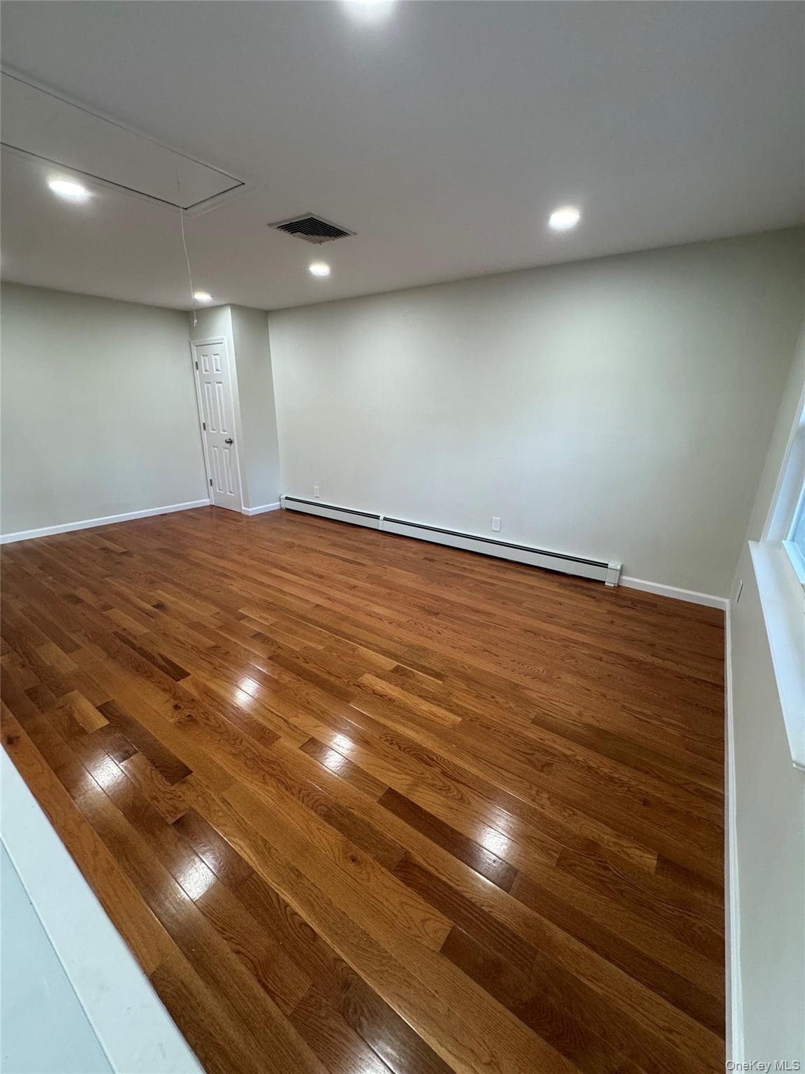 Single Family Grace Suffolk County, NY 11741, MLS-935796-7