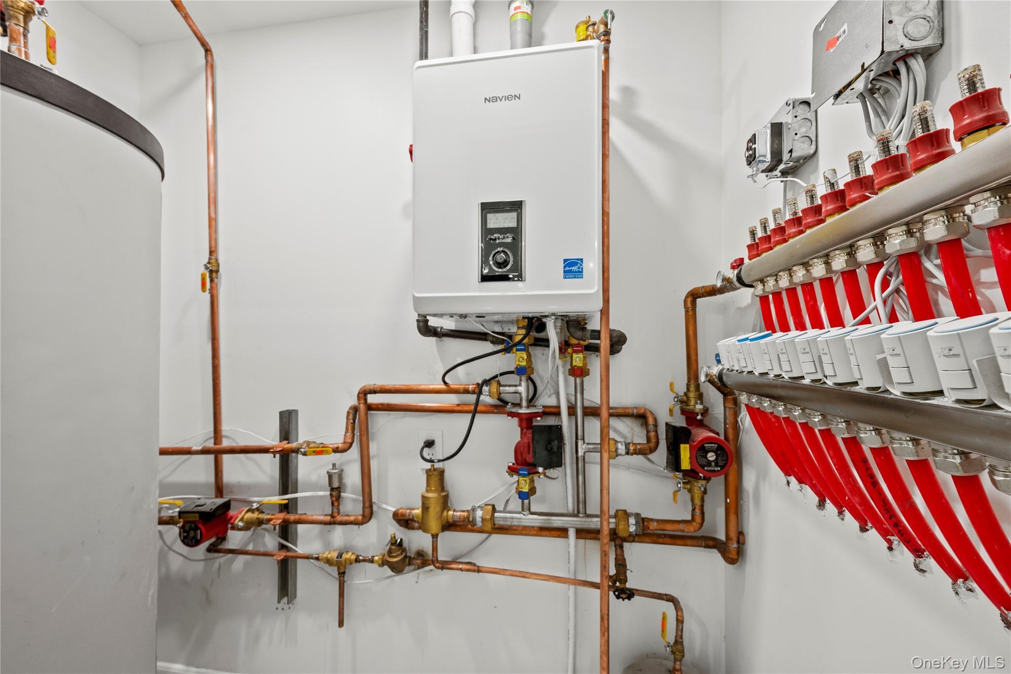 Single Family 174th  Queens, NY 11366, MLS-935815-34