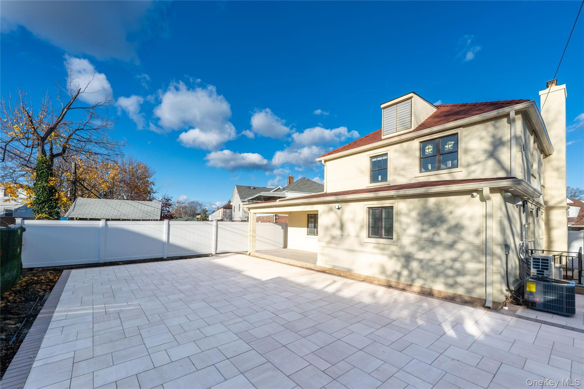 Single Family 174th  Queens, NY 11366, MLS-935815-37