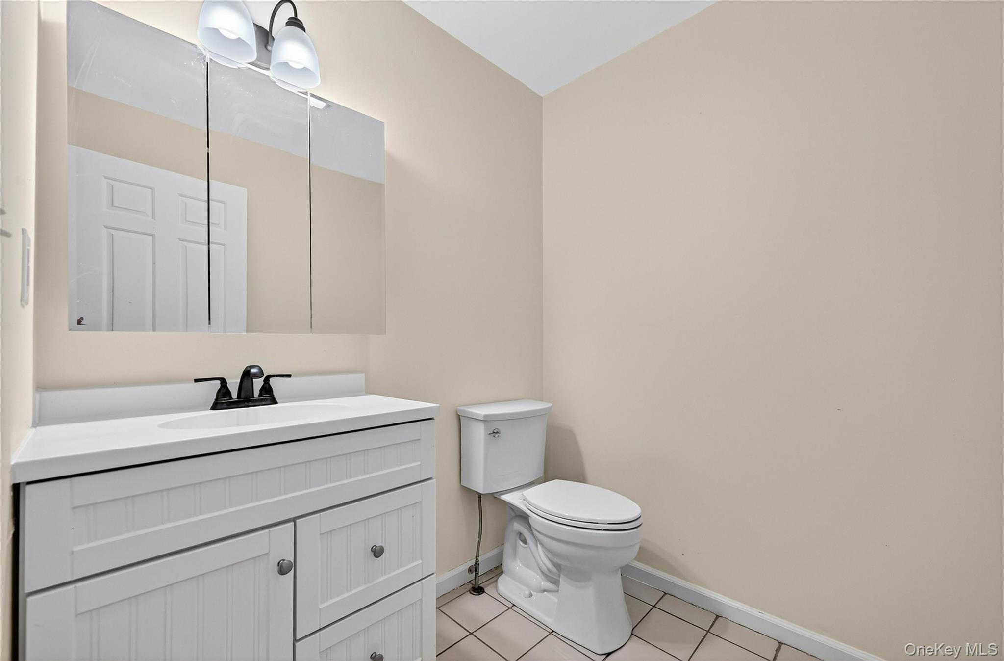 Single Family Country Meadows  Ulster County, NY 12561, MLS-935819-12