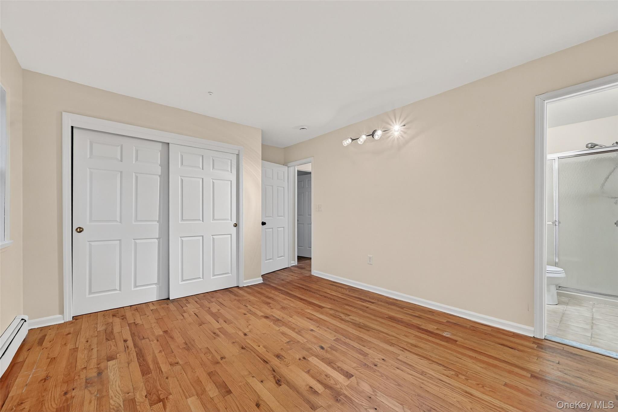 Single Family Country Meadows  Ulster County, NY 12561, MLS-935819-15