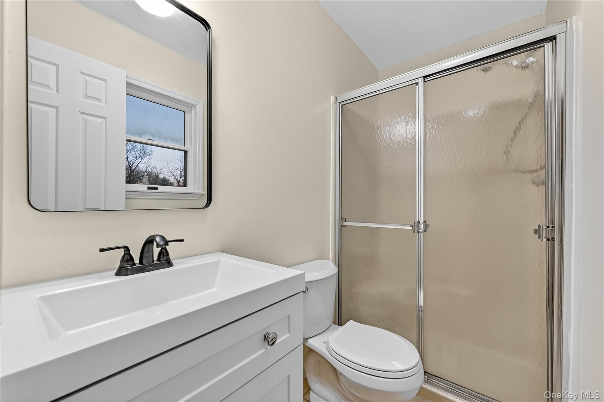 Single Family Country Meadows  Ulster County, NY 12561, MLS-935819-16