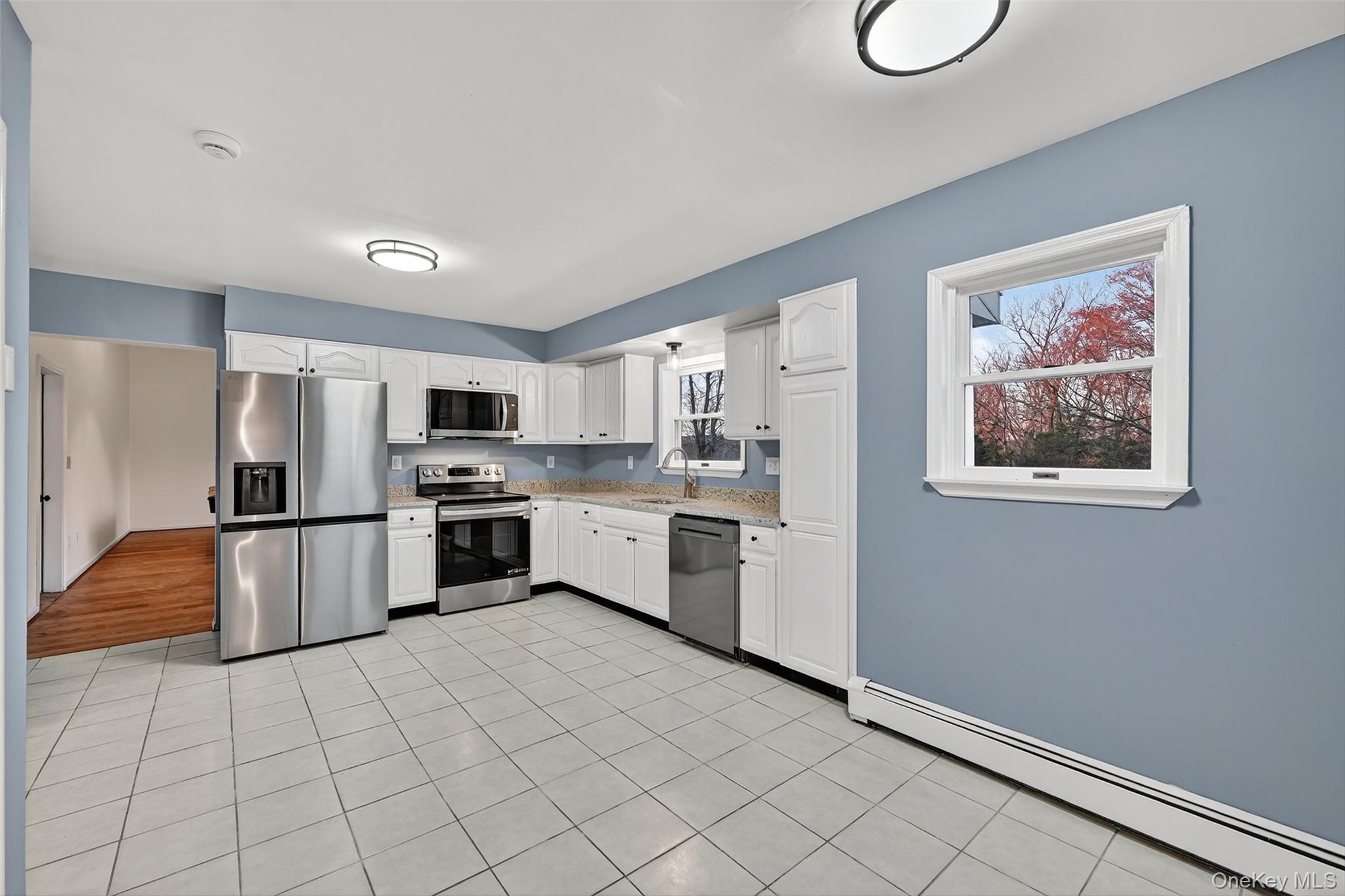 Single Family Country Meadows  Ulster County, NY 12561, MLS-935819-8