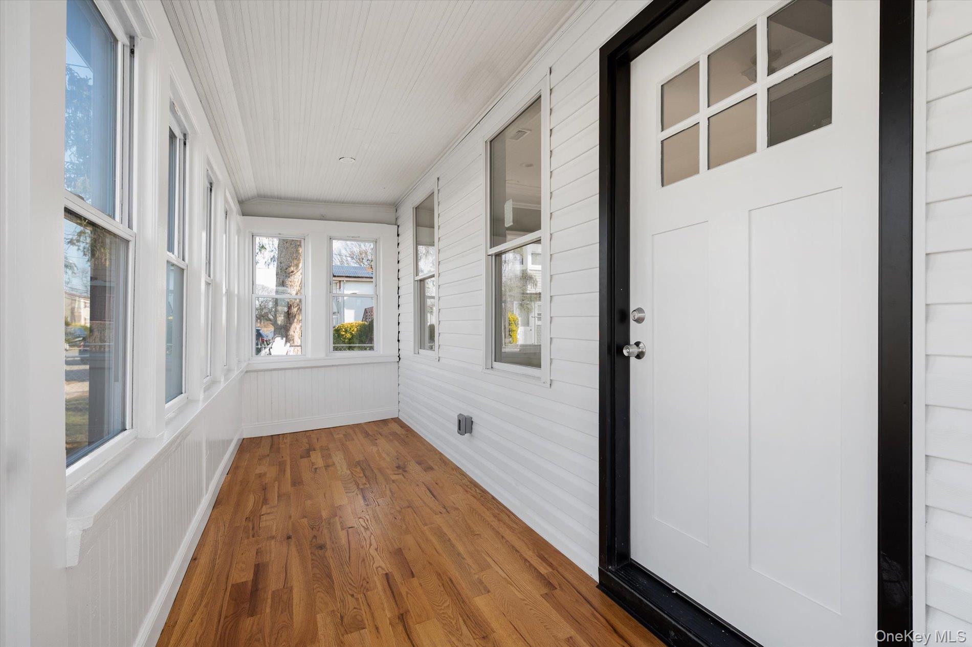 Single Family Williams Suffolk County, NY 11701, MLS-935826-4