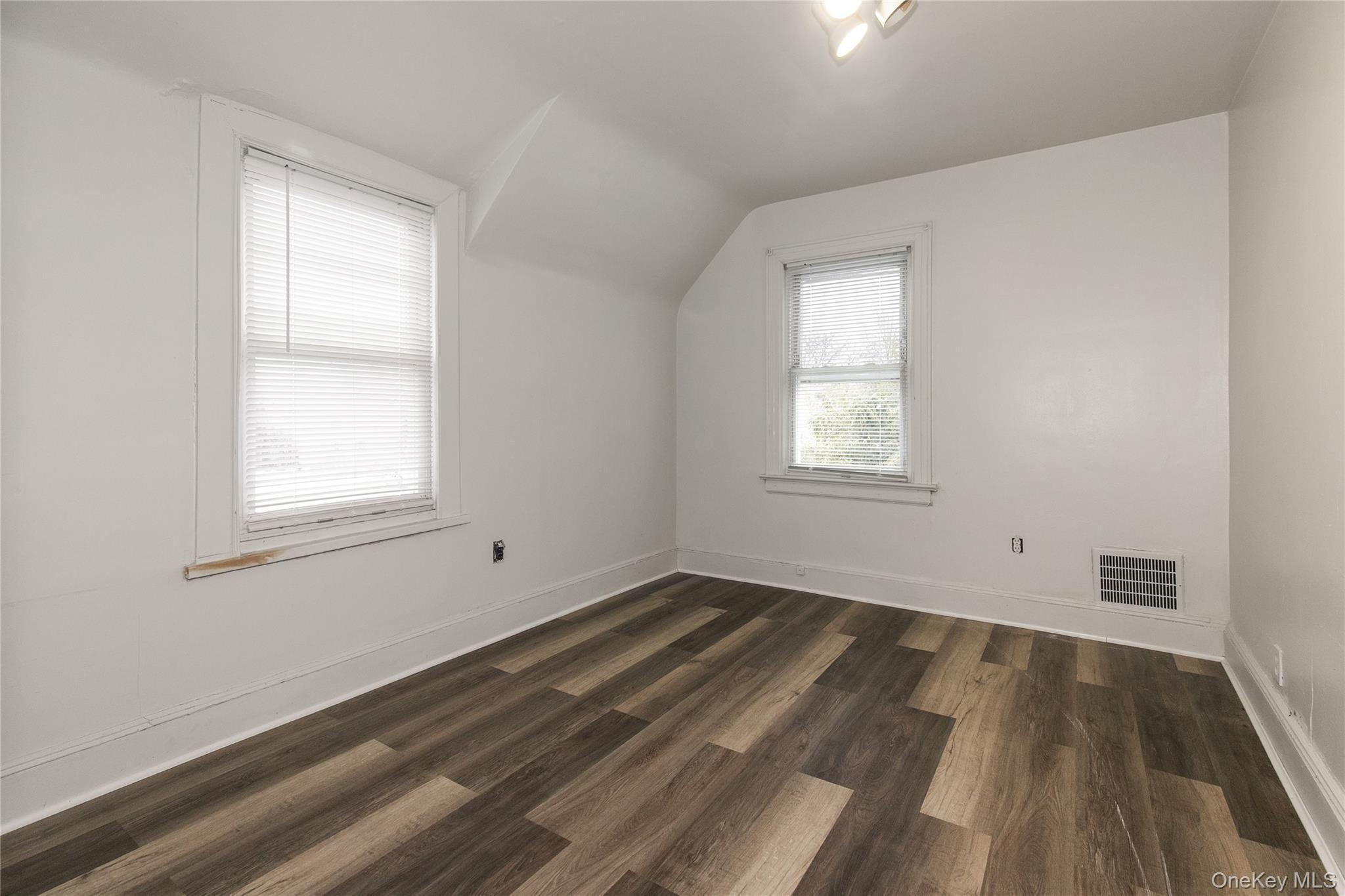 Single Family Clyde Nassau County, NY 11550, MLS-935838-11