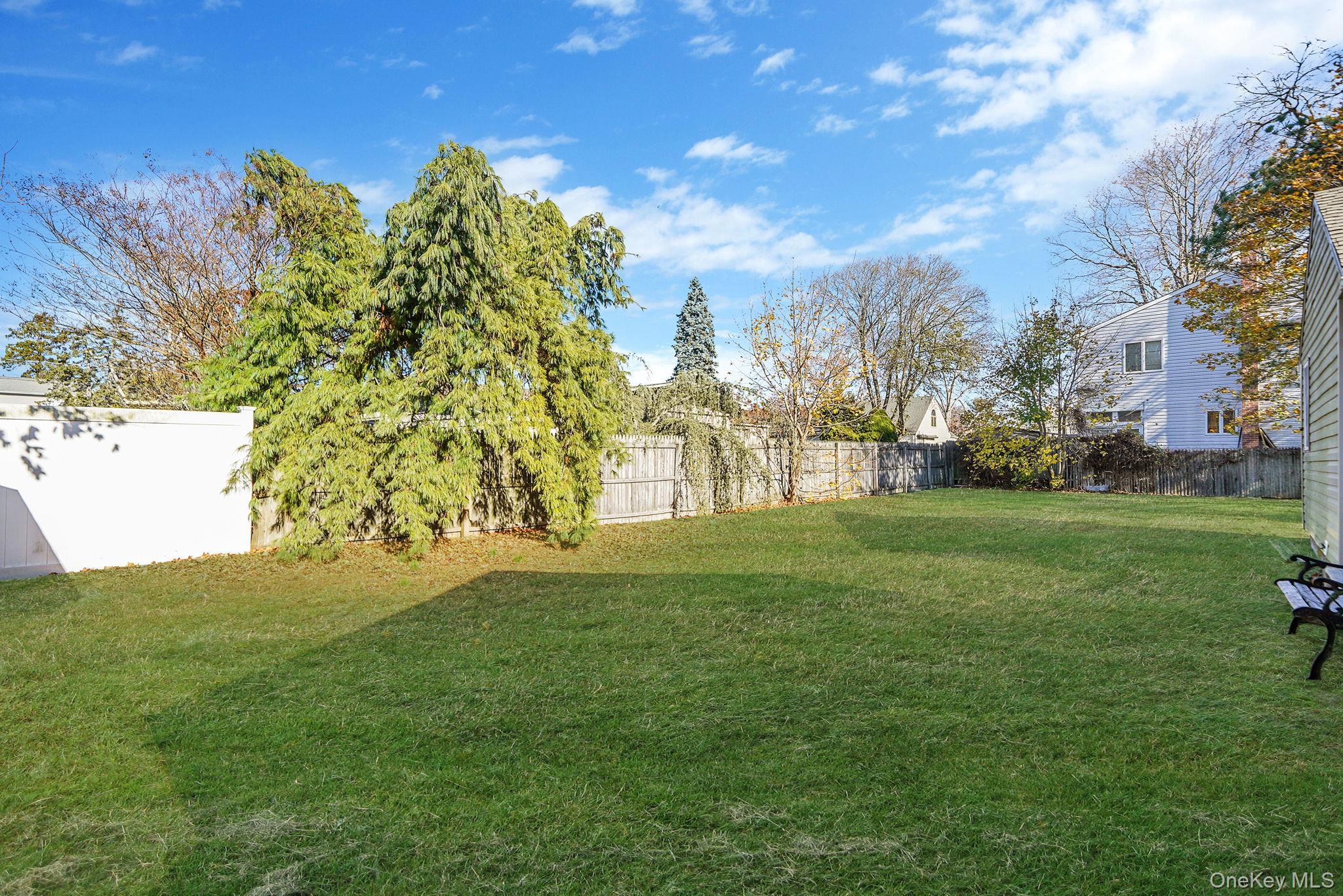 Single Family 6th  Suffolk County, NY 11772, MLS-935841-23