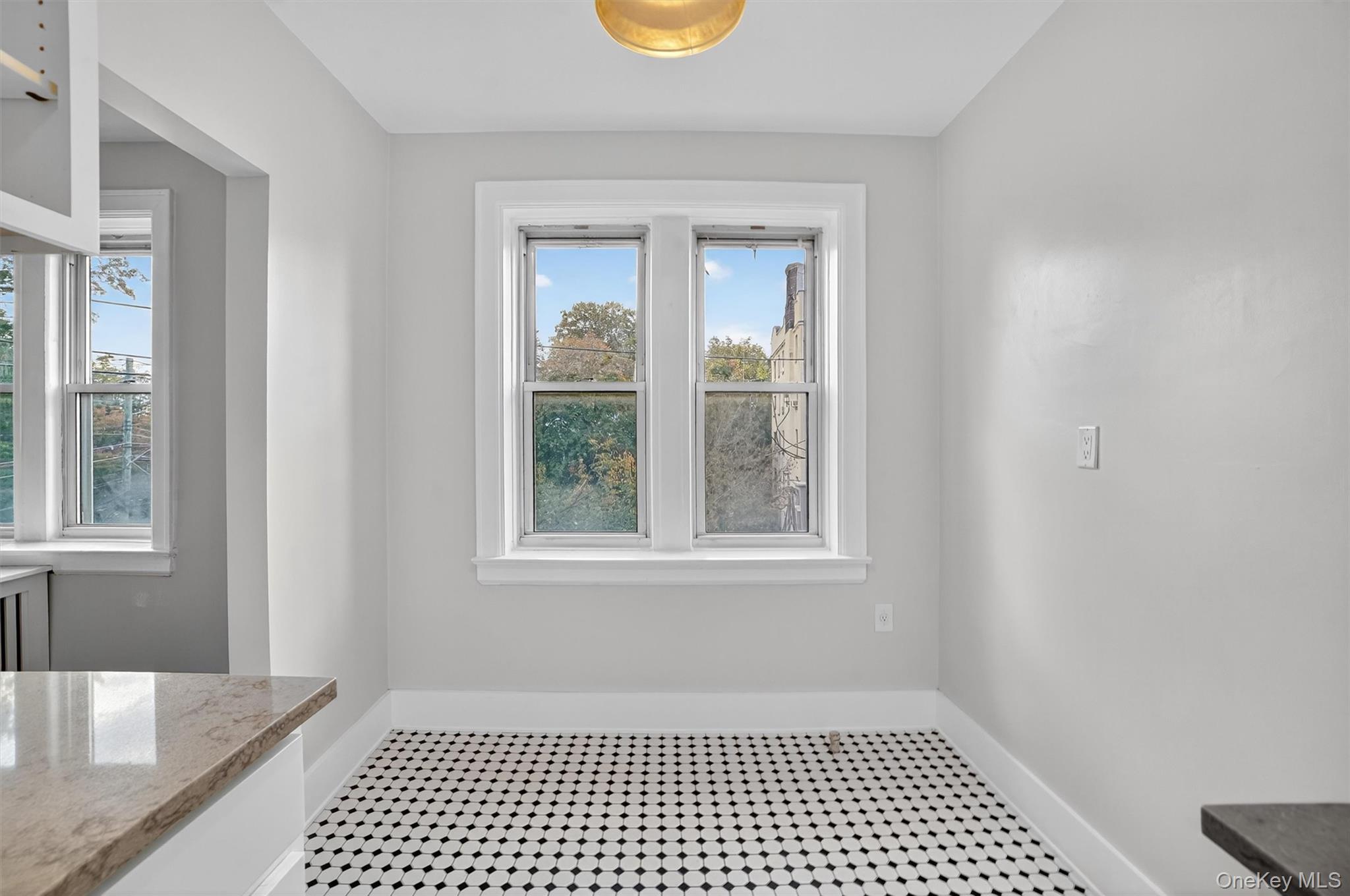 Coop Bronxville  Westchester County, NY 10708, MLS-935864-17