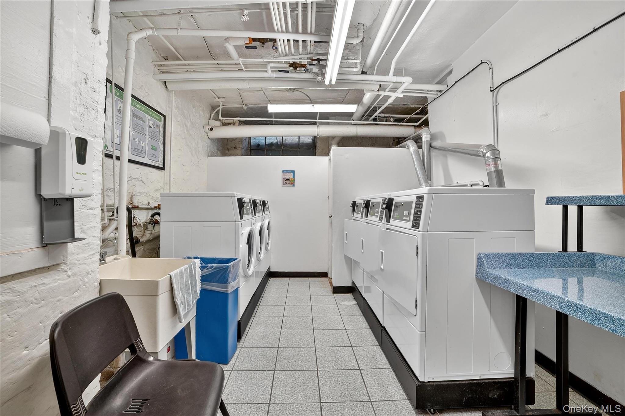 Coop Bronxville  Westchester County, NY 10708, MLS-935864-25