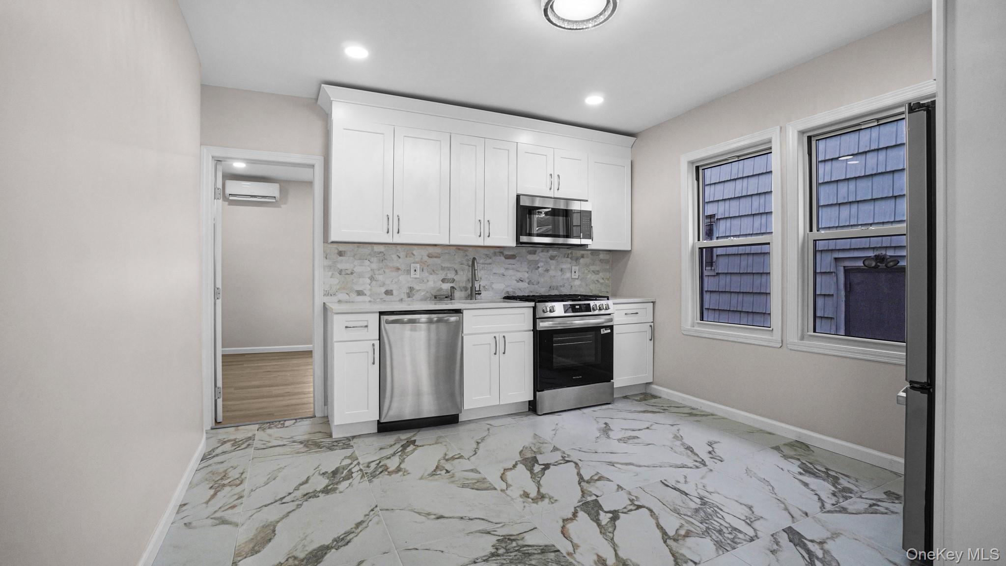 Single Family 148th Queens, NY 11436, MLS-935876-6