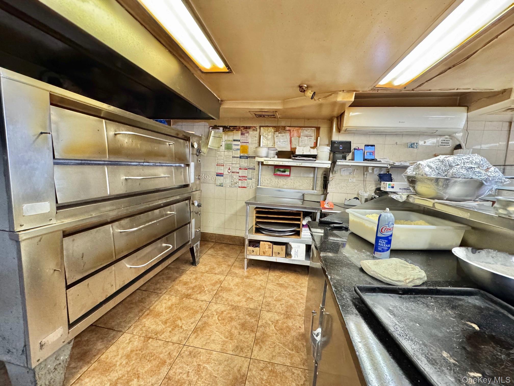Business Opportunity Halsey Street Brooklyn, NY 11216, MLS-935884-6
