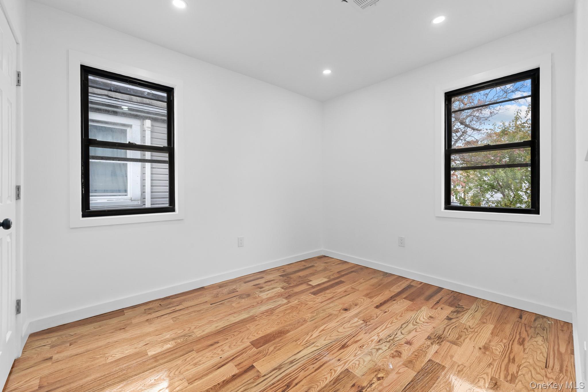 Single Family 147th Queens, NY 11436, MLS-935895-11