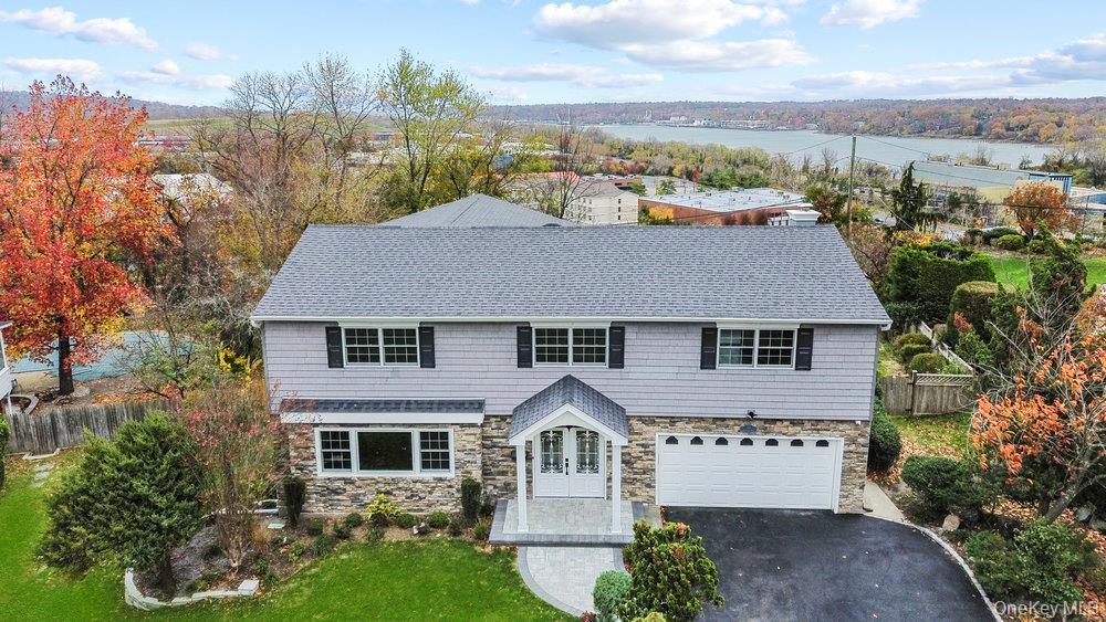 Single Family Woodland Nassau County, NY 11576, MLS-935927-16