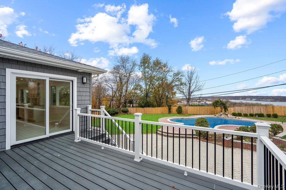 Single Family Woodland Nassau County, NY 11576, MLS-935927-17