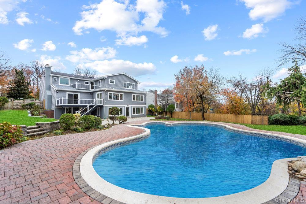 Single Family Woodland  Nassau County, NY 11576, MLS-935927-23